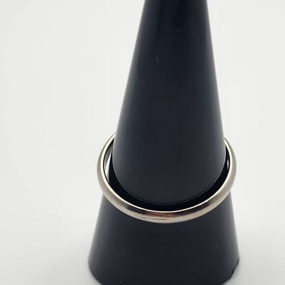 Avon Silver Tone Marcasite & Pink CZ Ring (9.5) - Picture 4 of 6